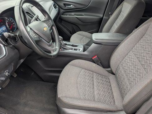 Used 2024 Chevrolet Equinox LT image 15