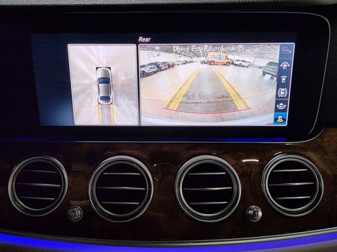 Used 2019 Mercedes-Benz E 450 4MATIC Sedan image 32