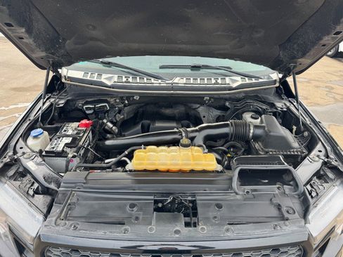 Used 2018 Ford F150 Lariat w/ Equipment Group 502A Luxury image 23