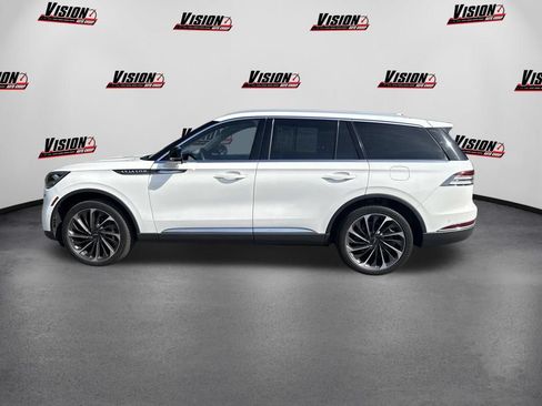 Used 2022 Lincoln Aviator Reserve w/ Equipment Group 201A AWD/4WD image 8