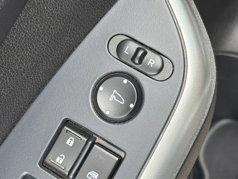 Used 2015 Honda CR-V Touring image 40