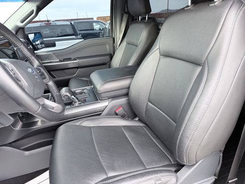 Used 2022 Ford F150 XLT w/ Equipment Group 302A High image 12