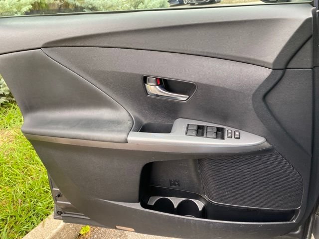 Used 2013 Toyota Venza FWD image 16