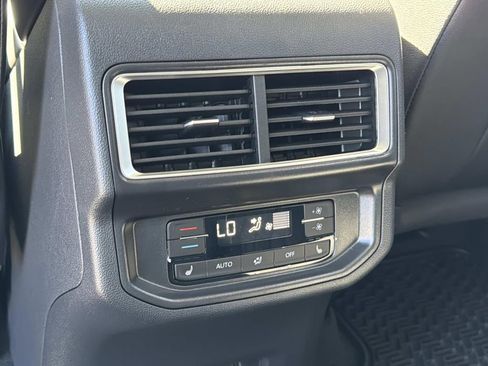 New 2026 Volkswagen Atlas SEL Premium R-Line image 16