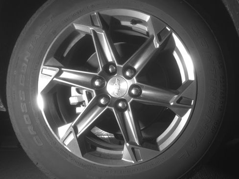 Used 2025 Chevrolet Blazer LT FWD image 15