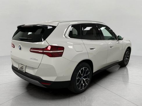 New 2026 BMW X3 xDrive30 image 3