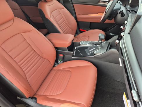 New 2026 Kia Sportage SX AWD/4WD image 15
