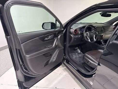 Used 2020 Chevrolet Blazer RS image 11