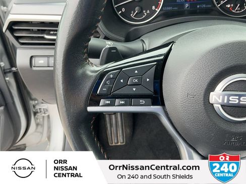 Used 2024 Nissan Altima 2.5 SR FWD image 19