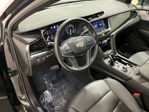 Used 2023 Cadillac XT5 Premium Luxury w/ Technology Package image 13