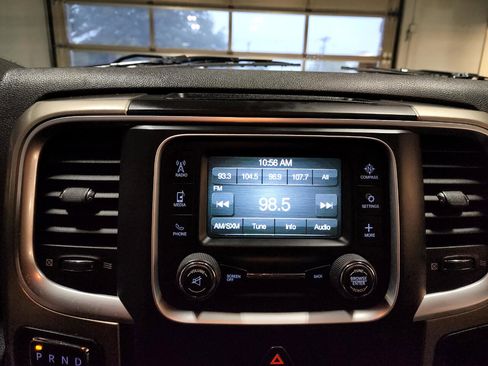 Used 2013 RAM 1500 Classic SLT w/ Premium Display Pkg image 29