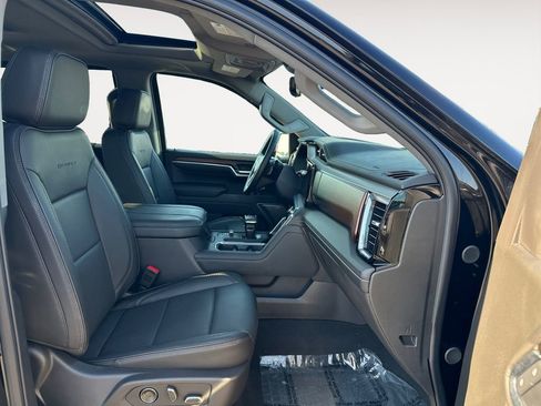 Used 2025 GMC Sierra 1500 Denali w/ Denali Reserve Package AWD/4WD image 15