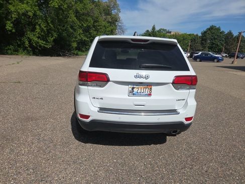 Used 2022 Jeep Grand Cherokee Limited AWD/4WD image 9