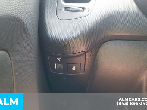 Used 2013 Kia Soul FWD image 15