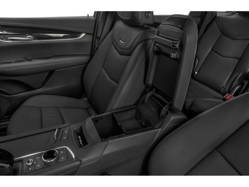 Used 2020 Cadillac XT5 Premium Luxury FWD image 12