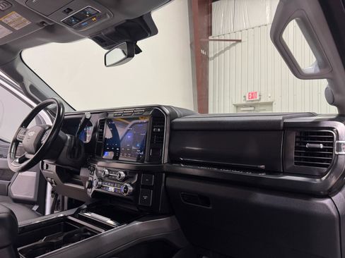 Used 2024 Ford F350 Lariat w/ Chrome Package AWD/4WD image 12