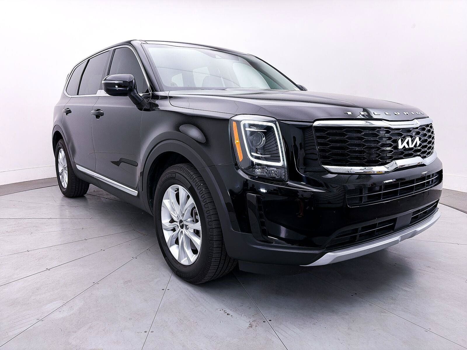 Used 2022 Kia Telluride LX FWD image 9