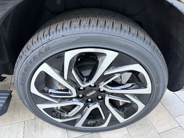 New 2027 Lincoln Navigator Black Label AWD/4WD image 33