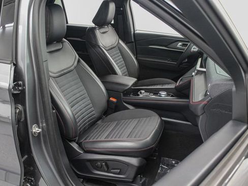 Used 2026 Ford Explorer ST-Line AWD/4WD image 21