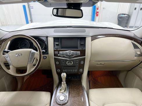 Used 2016 INFINITI QX80 Base w/ 22" Wheel Package image 10