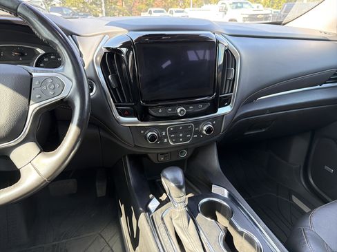 Used 2021 Chevrolet Traverse Premier w/ Redline Edition image 29