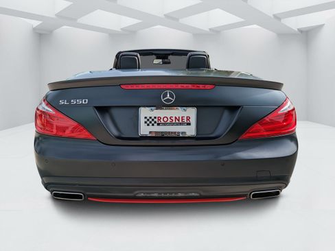Used 2016 Mercedes-Benz SL 550 image 4