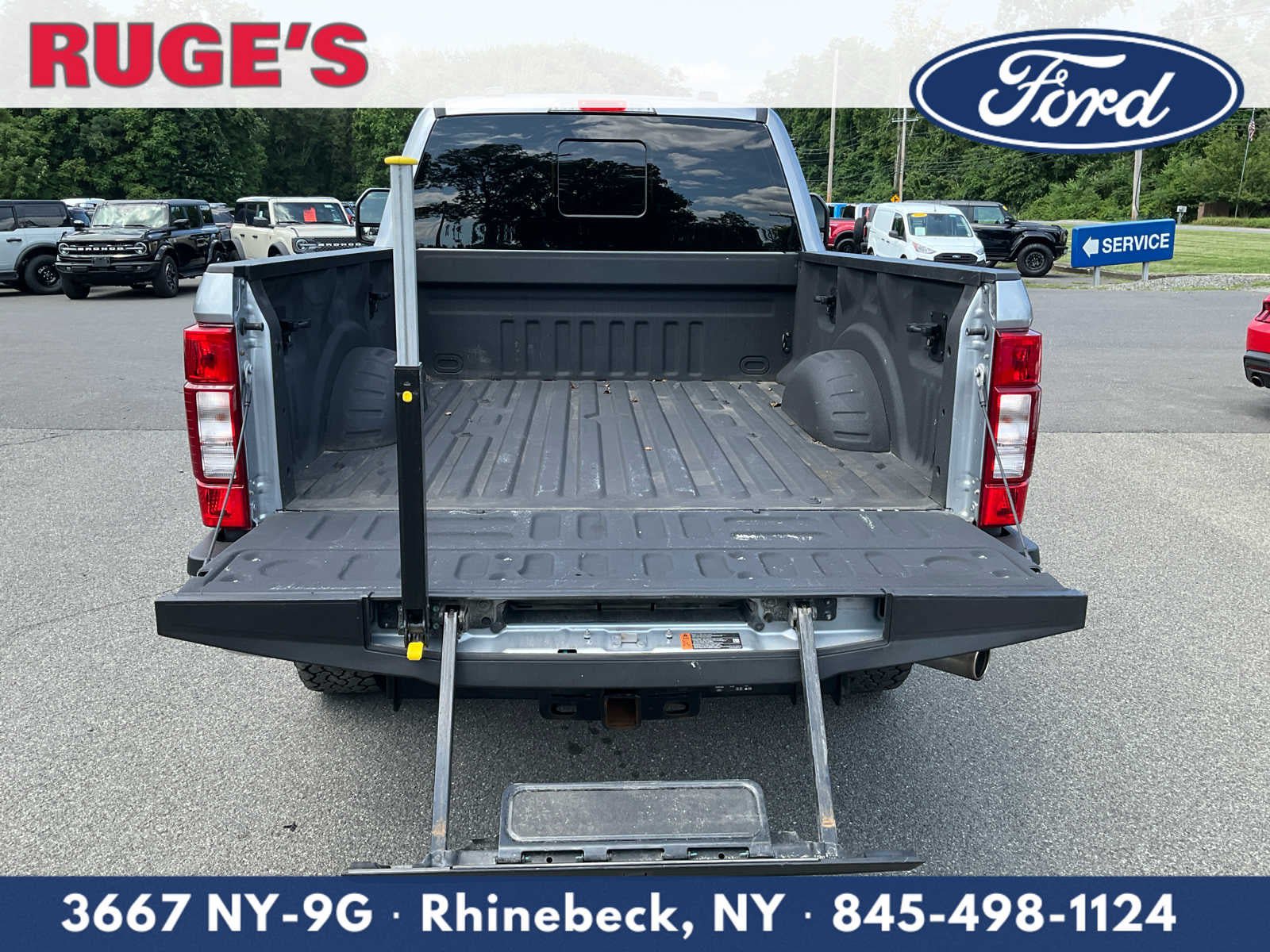 Used 2022 Ford F250 Lariat w/ Chrome Package AWD/4WD image 13