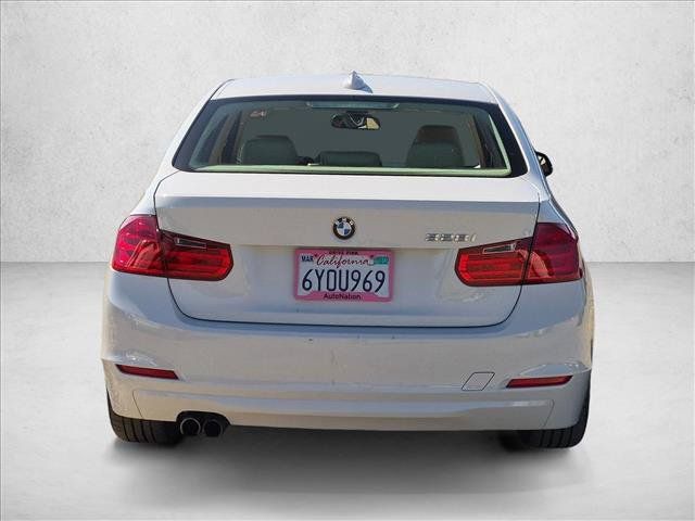 Used 2013 BMW 328i Sedan RWD image 6
