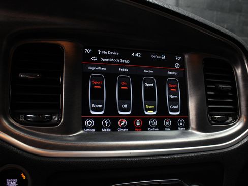 Used 2018 Dodge Charger R/T RWD image 69