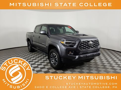 Used 2022 Toyota Tacoma 4x4 Double Cab image 1