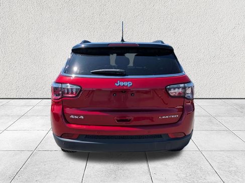 Used 2024 Jeep Compass Limited AWD/4WD image 4