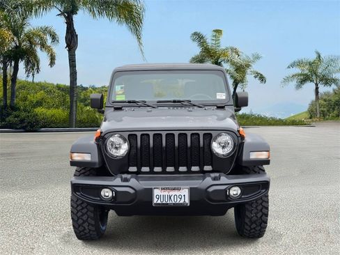 Used 2021 Jeep Wrangler Unlimited Sport AWD/4WD image 3