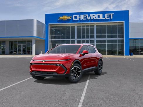 New 2026 Chevrolet Equinox EV LT image 8