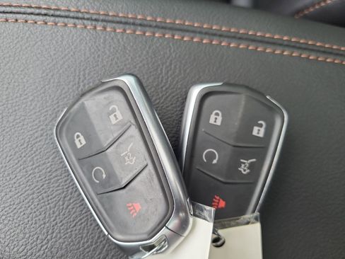 Used 2023 Cadillac XT4 Sport image 33