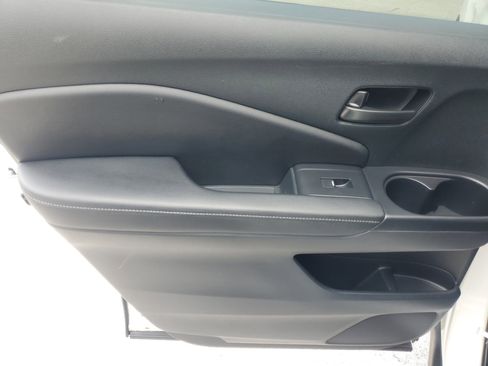 Used 2023 Honda Passport EX-L image 15