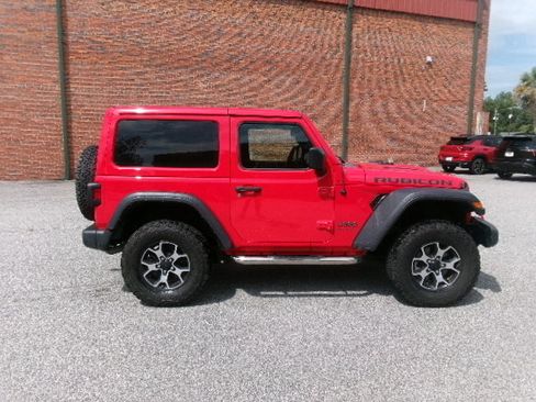 Used 2022 Jeep Wrangler Rubicon image 2
