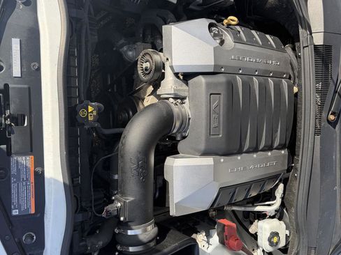 Used 2010 Chevrolet Camaro SS w/ LPO, Ground Effects Package image 21