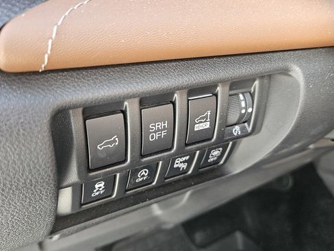 Certified 2024 Subaru Forester Touring w/ Pop Package 2 image 17