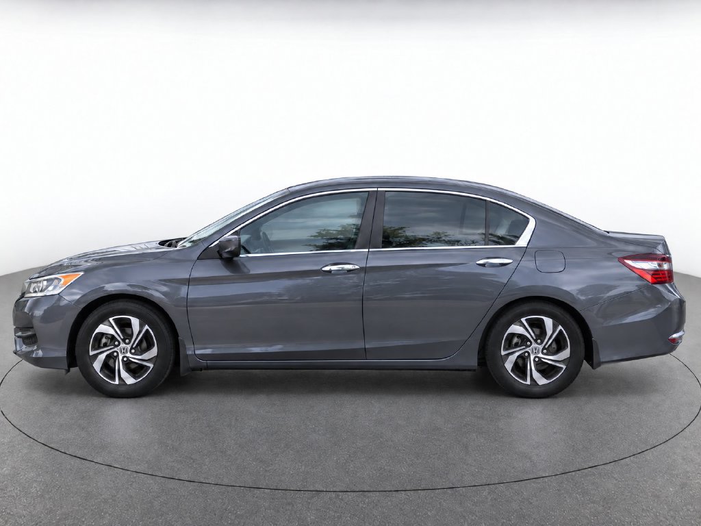 Used 2017 Honda Accord LX image 6