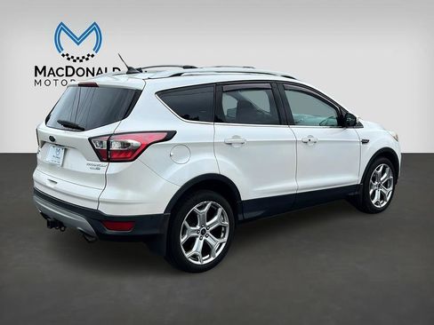 Used 2018 Ford Escape Titanium w/ Ford Safe & Smart Package AWD/4WD image 7