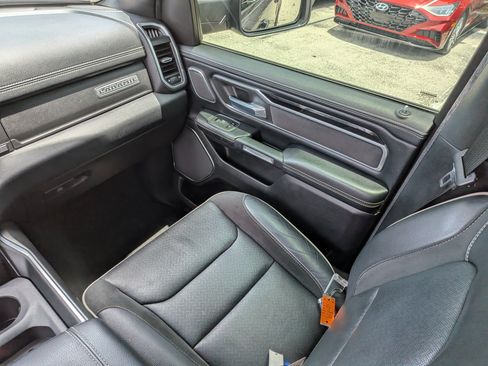 Used 2020 RAM 1500 Laramie AWD/4WD image 16