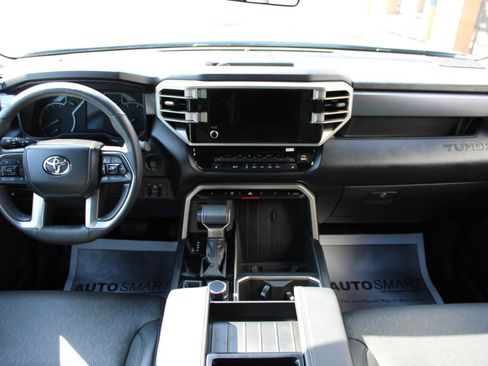 Used 2025 Toyota Tundra SR5 w/ SR5 Premium Package AWD/4WD image 39