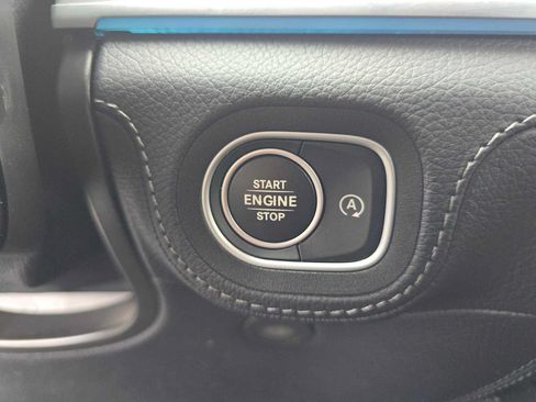 Used 2025 Mercedes-Benz GLE 53 AMG 4MATIC image 33