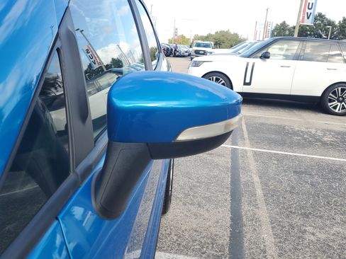 Certified 2020 Ford EcoSport SE image 4