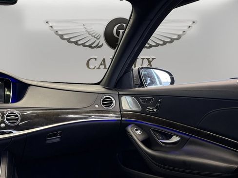 Used 2015 Mercedes-Benz S 550 Sedan image 25