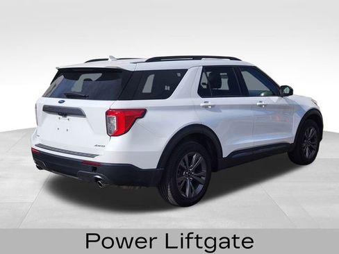 Certified 2023 Ford Explorer XLT w/ Equipment Group 202A image 10
