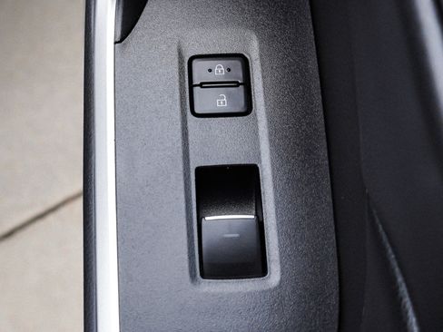 Certified 2025 Toyota RAV4 XLE AWD/4WD image 26