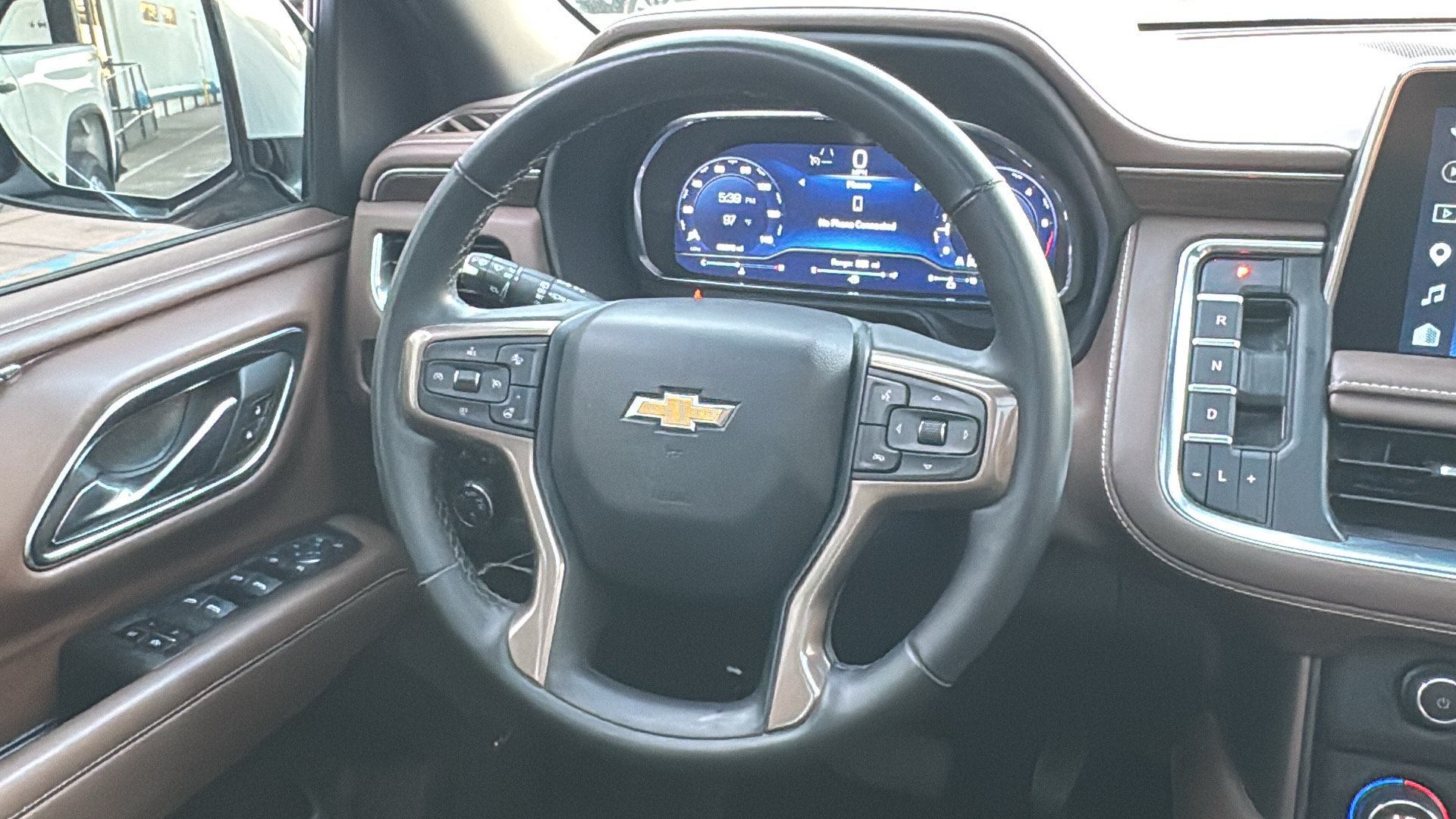Certified 2023 Chevrolet Tahoe High Country w/ Premium Package AWD/4WD image 17