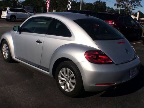 Used 2013 Volkswagen Beetle 2.5 image 6