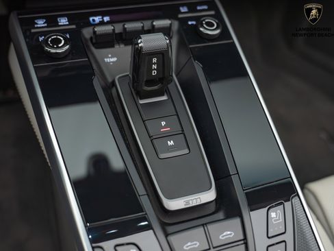 Used 2023 Porsche 911 Turbo image 30